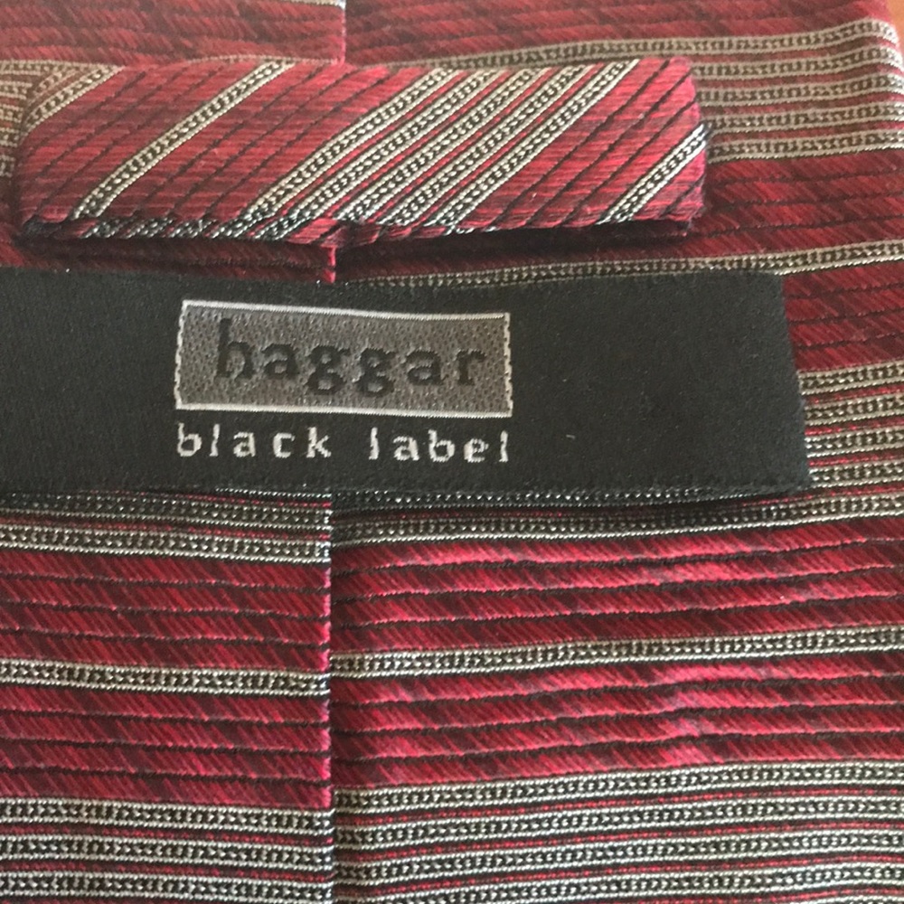 Can Heusen Silk Tie
